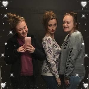 Meet your Posher, Crystal